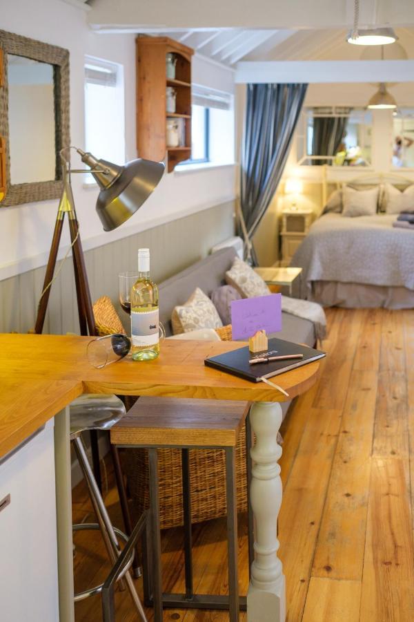 Old Fire Station - Quaint And Quirky Little Home Brandon  Bagian luar foto